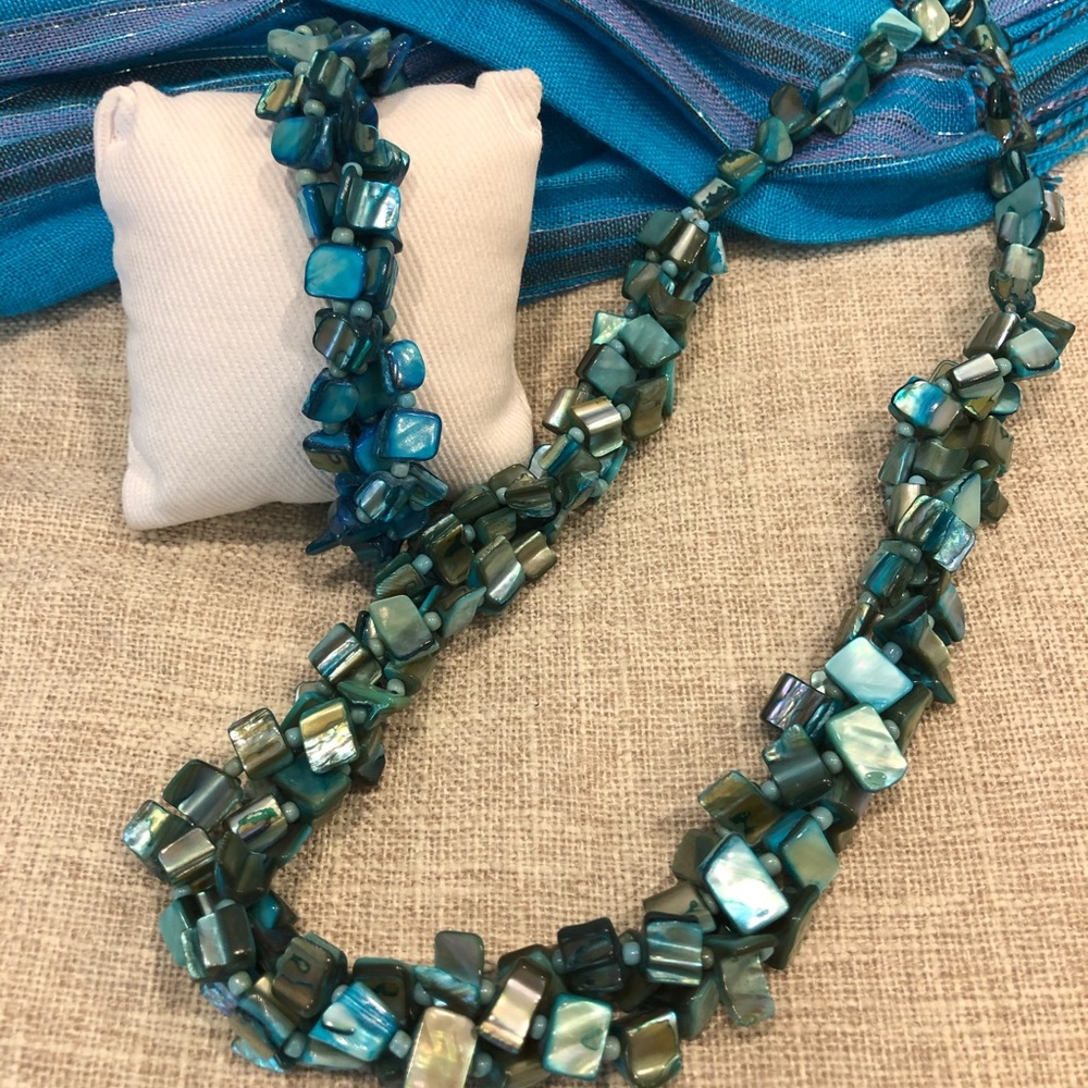 *2 for $12.00 / Marine Blue Chipped Shell Necklace & Bracelet